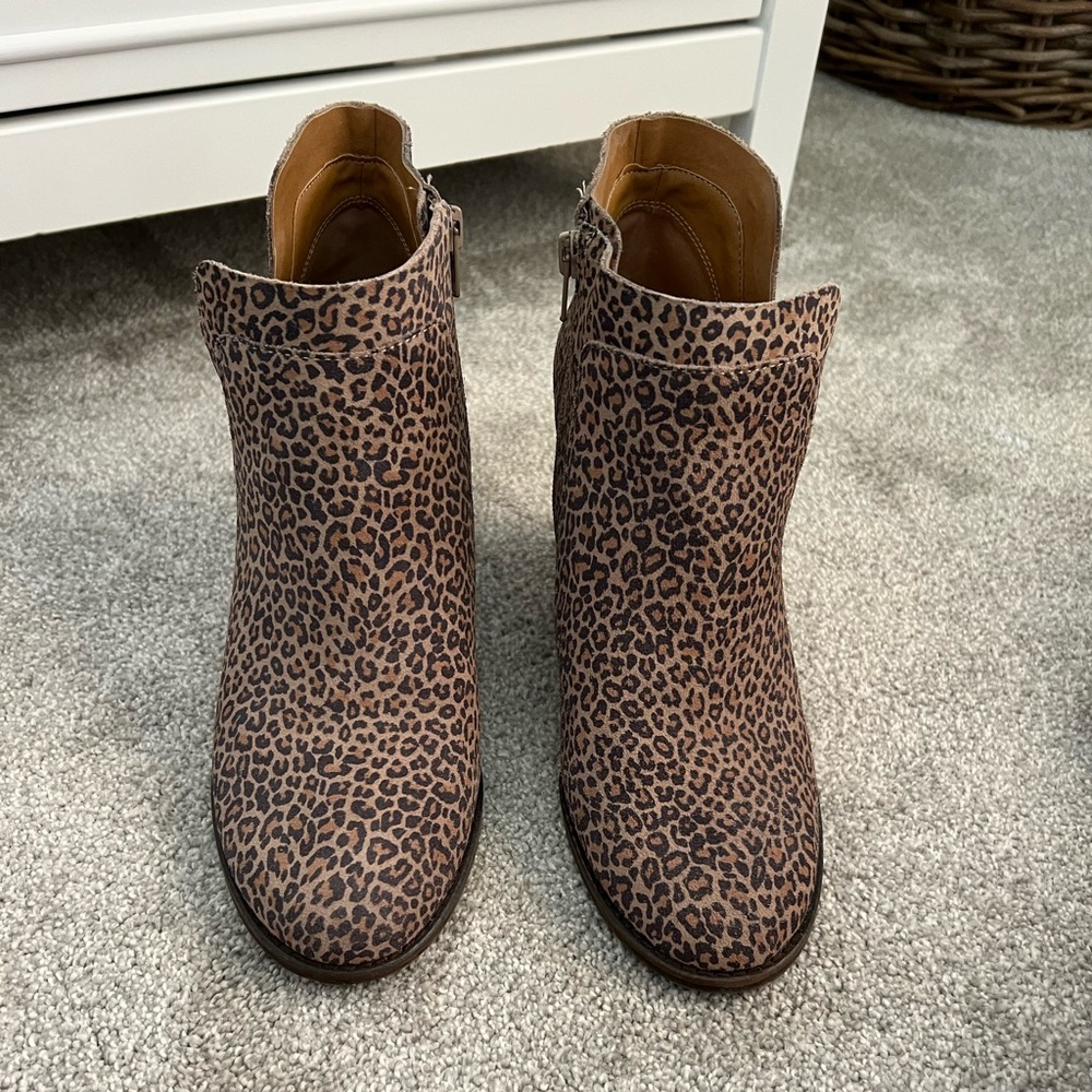 Lucky brand leopard print booties
